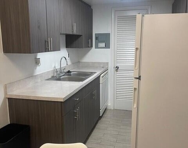 202 Lucerne Avenue - Photo Thumbnail 1