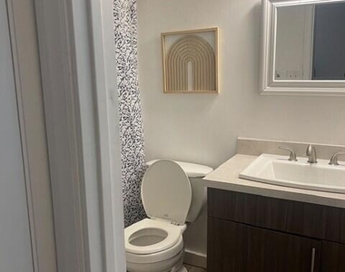 202 Lucerne Avenue - Photo Thumbnail 6