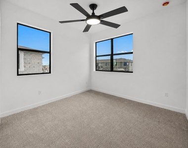 9982 Sw Torquay Drive - Photo Thumbnail 15