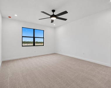 9982 Sw Torquay Drive - Photo Thumbnail 12