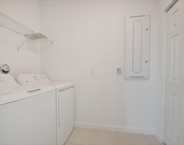 4763 Saddle Ranch Road - Photo Thumbnail 20