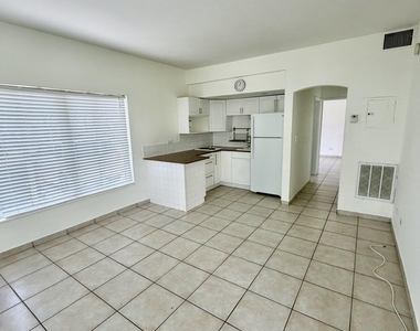1980 Bay Drive - Photo Thumbnail 10