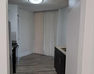 3100 N Pine Island Road - Photo Thumbnail 3
