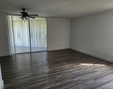 3100 N Pine Island Road - Photo Thumbnail 9