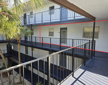2860 Somerset Drive - Photo Thumbnail 12