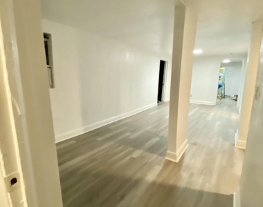 427 N 14th Street - Photo Thumbnail 3