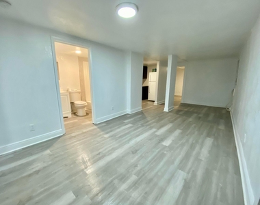 427 N 14th Street - Photo Thumbnail 5