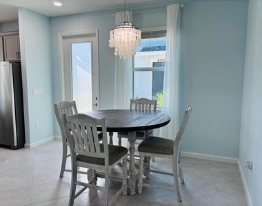 4302 Brookgreen Square - Photo Thumbnail 8