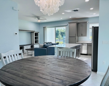 4302 Brookgreen Square - Photo Thumbnail 9