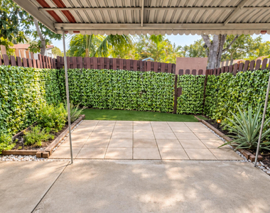 3007 Nw 68th Street - Photo Thumbnail 10