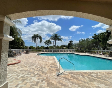 156 Sw Peacock Boulevard - Photo Thumbnail 23