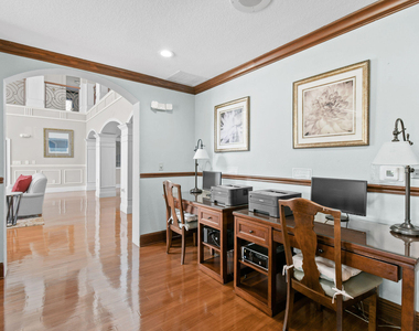 156 Sw Peacock Boulevard - Photo Thumbnail 37