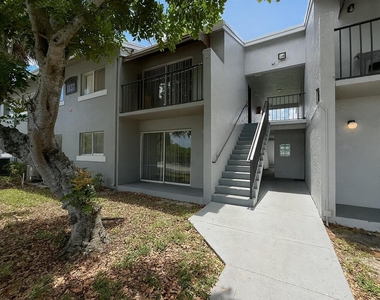 1127 Lake Terry Drive - Photo Thumbnail 10