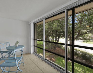 2302 Sunrise Boulevard - Photo Thumbnail 23