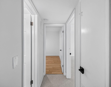 1821 Middle River Drive - Photo Thumbnail 10