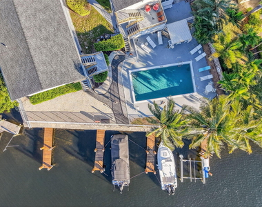 1821 Middle River Drive - Photo Thumbnail 37