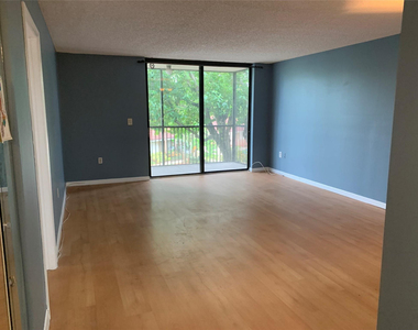 5530 Nw 44th Street - Photo Thumbnail 2