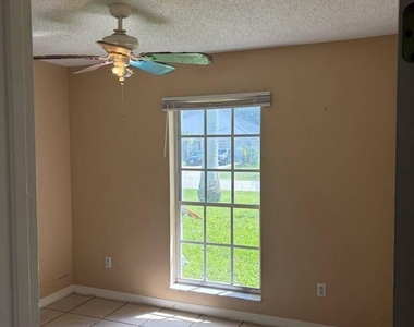 3166 Sw Dimattia Street - Photo Thumbnail 9