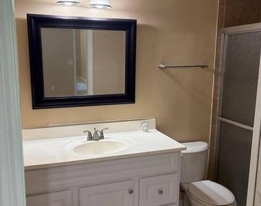 3166 Sw Dimattia Street - Photo Thumbnail 3