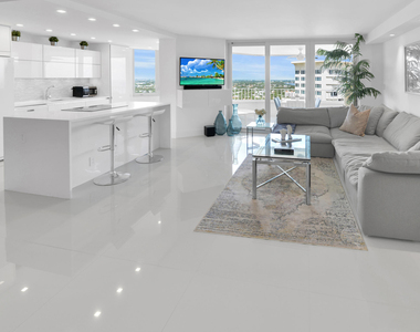 550 S Ocean Boulevard - Photo Thumbnail 2