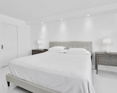 550 S Ocean Boulevard - Photo Thumbnail 24