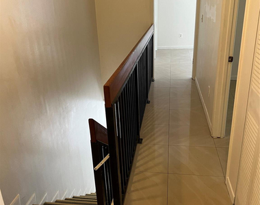 2941 Nw 92nd Avenue - Photo Thumbnail 13