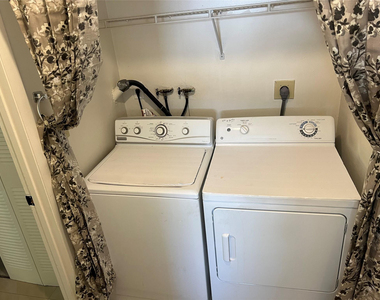 2941 Nw 92nd Avenue - Photo Thumbnail 14