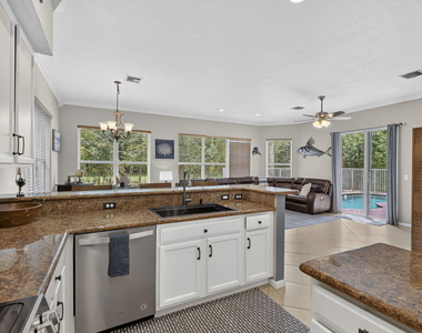 3360 Harness Circle - Photo Thumbnail 33