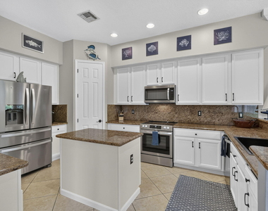 3360 Harness Circle - Photo Thumbnail 35