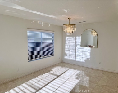11226 Evergreen - Photo Thumbnail 3