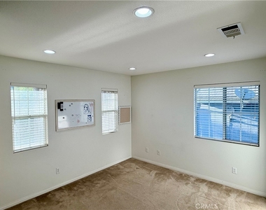 11226 Evergreen - Photo Thumbnail 23