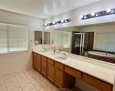 11226 Evergreen - Photo Thumbnail 35