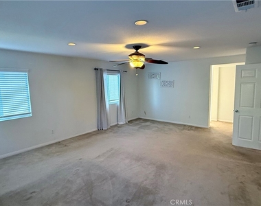 11226 Evergreen - Photo Thumbnail 28