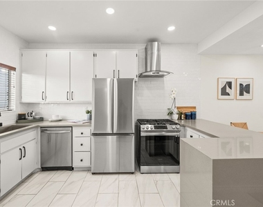 2500 Abbot Kinney Boulevard - Photo Thumbnail 4