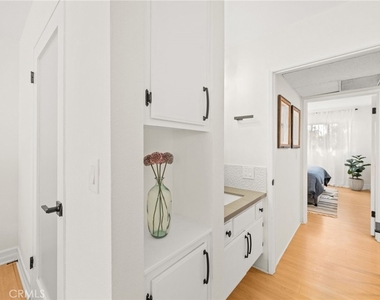 2500 Abbot Kinney Boulevard - Photo Thumbnail 15