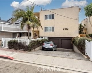 2312 Vanderbilt Lane - Photo Thumbnail 1