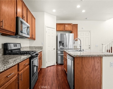 1785 Catania Dr - Photo Thumbnail 12