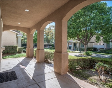 1785 Catania Dr - Photo Thumbnail 8