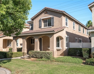 1785 Catania Dr - Photo Thumbnail 6