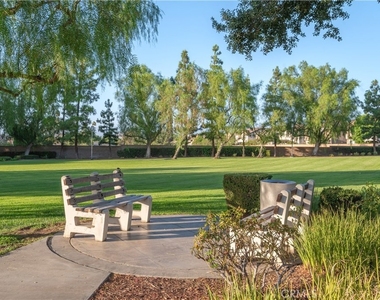 1785 Catania Dr - Photo Thumbnail 37