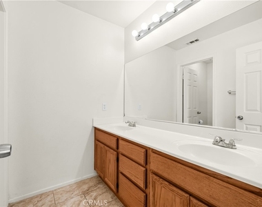 1785 Catania Dr - Photo Thumbnail 20