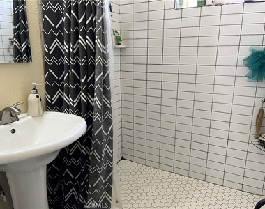 1521 Michigan - Photo Thumbnail 11