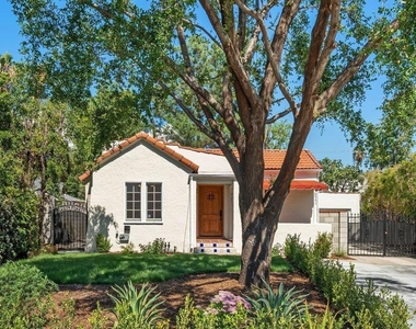 787 Elmira Street - Photo Thumbnail 1