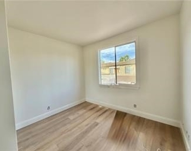 44 Mission Court - Photo Thumbnail 13