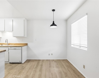 16205 Cornuta Ave - Photo Thumbnail 3