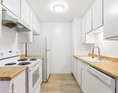 16205 Cornuta Ave - Photo Thumbnail 5