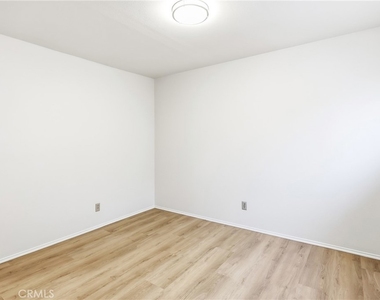 16205 Cornuta Ave - Photo Thumbnail 11