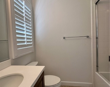 75 Cortland - Photo Thumbnail 6