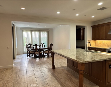 75 Cortland - Photo Thumbnail 3
