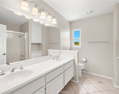 19 Cambridge Court - Photo Thumbnail 13